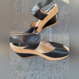 Dansko Women's size 38 Black Cork Peep-Toe Charlotte Wedge Sandals 7.5 To 8